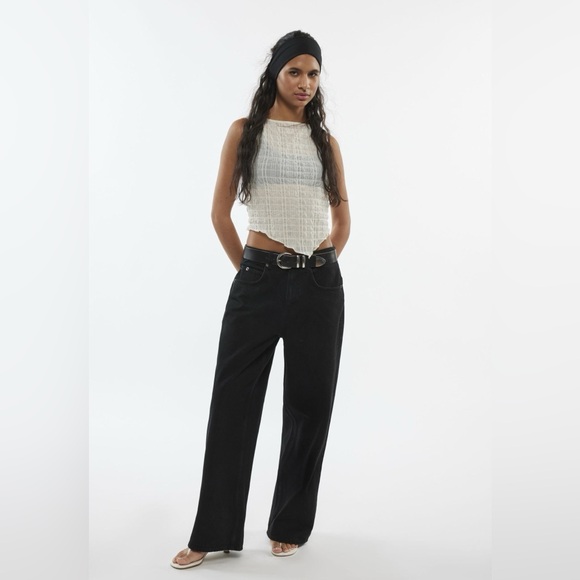 BDG JAYA BAGGY BOYFRIEND JEANS IN WASHED BLACK - Picture 3 of 6